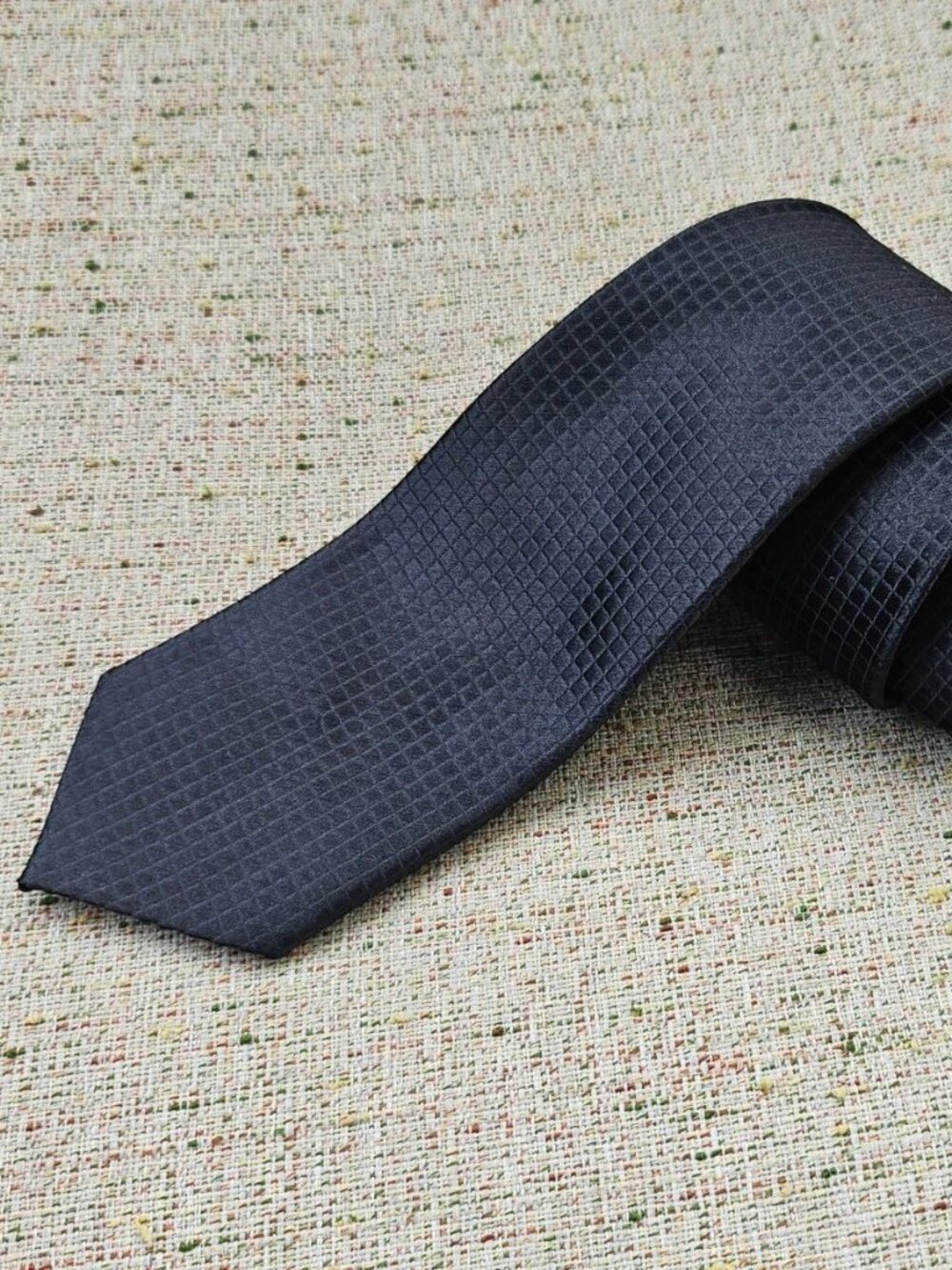 Men Slim Tie Black Necktie Polyester Fashion Skinny Classic Neck Tie